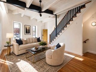 17 Saint Marys 2, Brookline, MA 02445