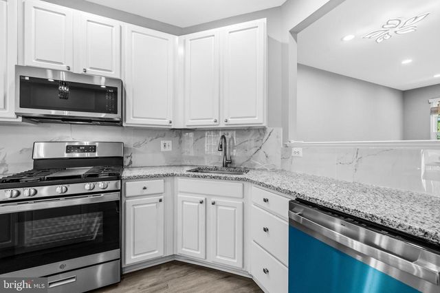 43153 HUNTSMAN SQ, Broadlands, VA 20148