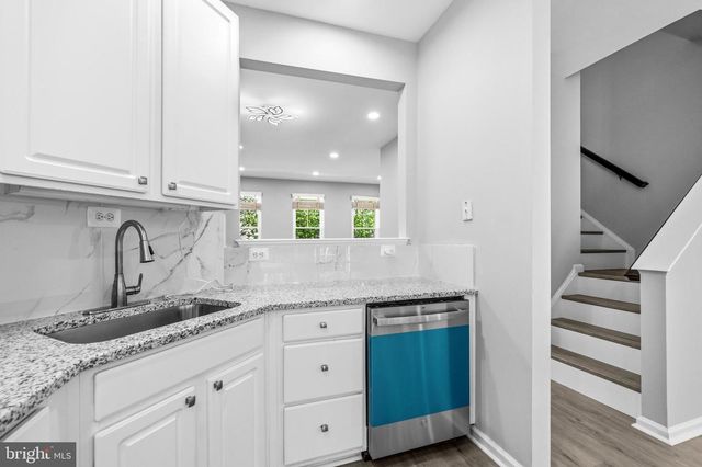 43153 HUNTSMAN SQ, Broadlands, VA 20148