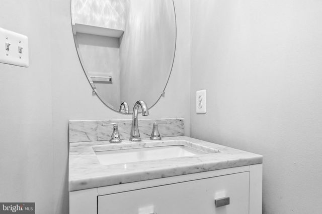 43153 HUNTSMAN SQ, Broadlands, VA 20148