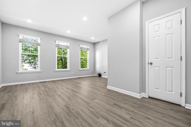 43153 HUNTSMAN SQ, Broadlands, VA 20148