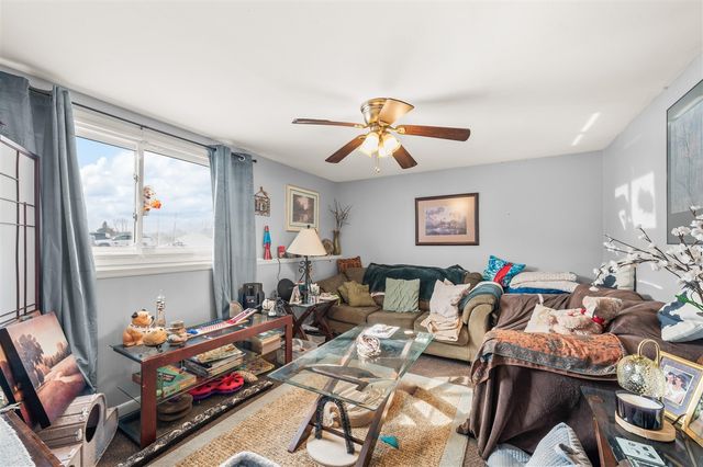 125 S Cayuga Street, Buchanan, MI 49107