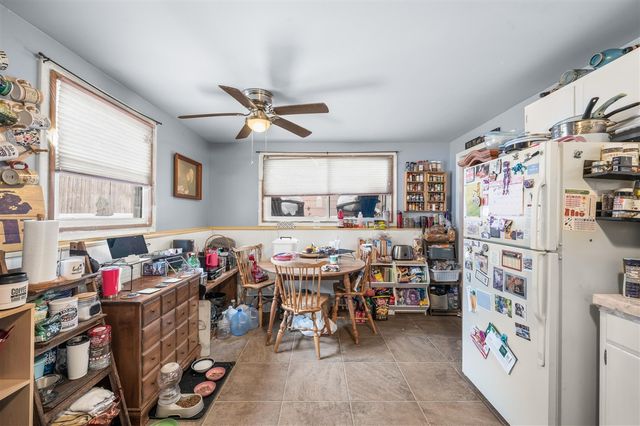 125 S Cayuga Street, Buchanan, MI 49107