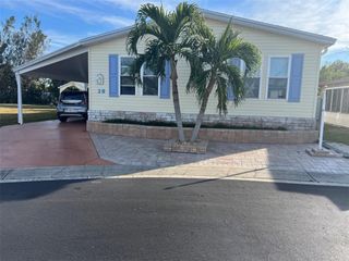 11300 124TH AVENUE 28, Largo, FL 33778