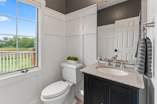 121 Florence Avenue, Inverness, IL 60010