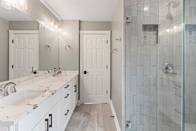 121 Florence Avenue, Inverness, IL 60010