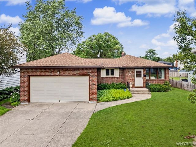 86 Mahogany Drive, Amherst, NY 14221