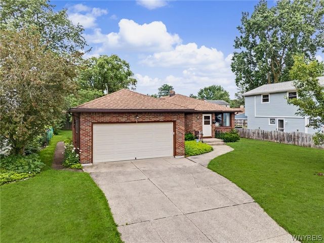 86 Mahogany Drive, Amherst, NY 14221