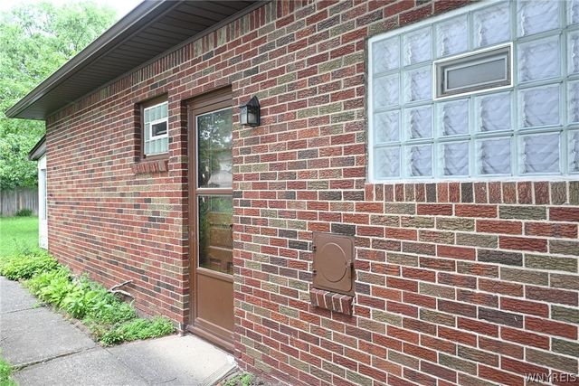 86 Mahogany Drive, Amherst, NY 14221