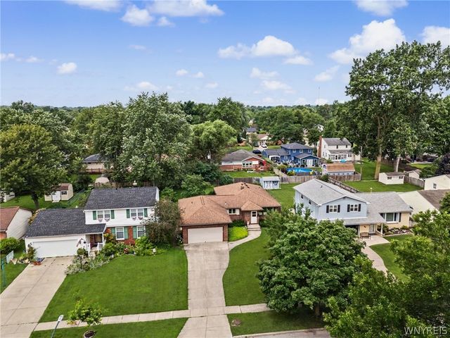 86 Mahogany Drive, Amherst, NY 14221