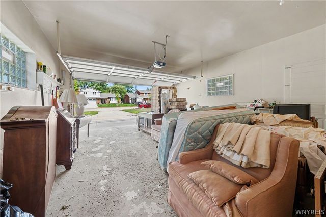 86 Mahogany Drive, Amherst, NY 14221