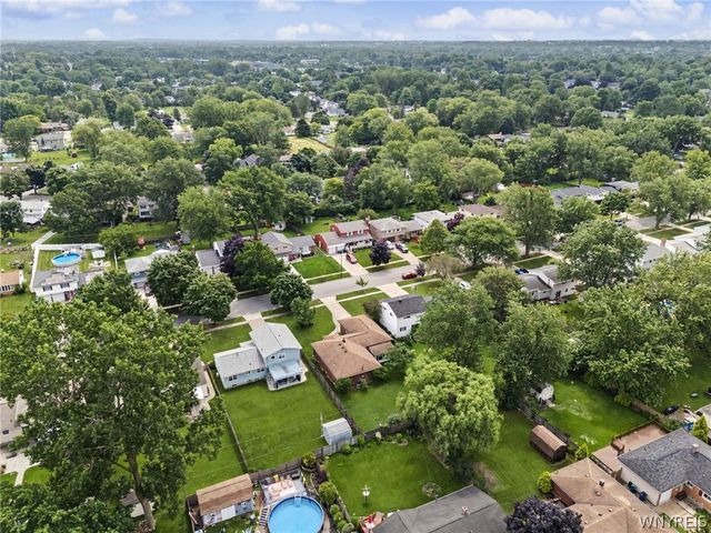 86 Mahogany Drive, Amherst, NY 14221