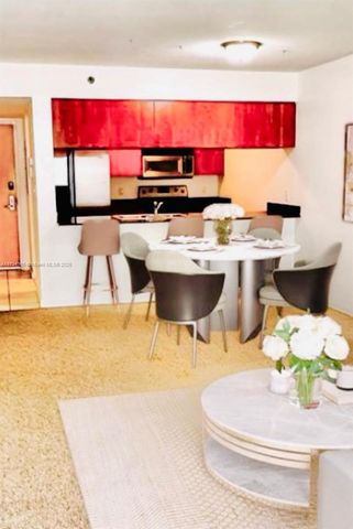 1200 Brickell Bay Dr 2514, Miami, FL 33131