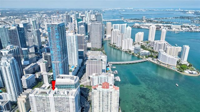 1200 Brickell Bay Dr 2514, Miami, FL 33131
