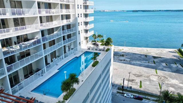 1200 Brickell Bay Dr 2514, Miami, FL 33131