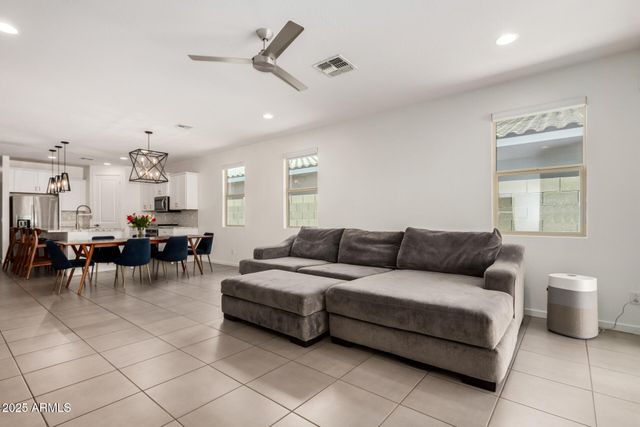 5640 W JACKALOPE Lane, Laveen, AZ 85339