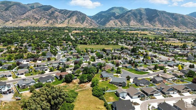 439 MEADOW LN, Providence, UT 84332