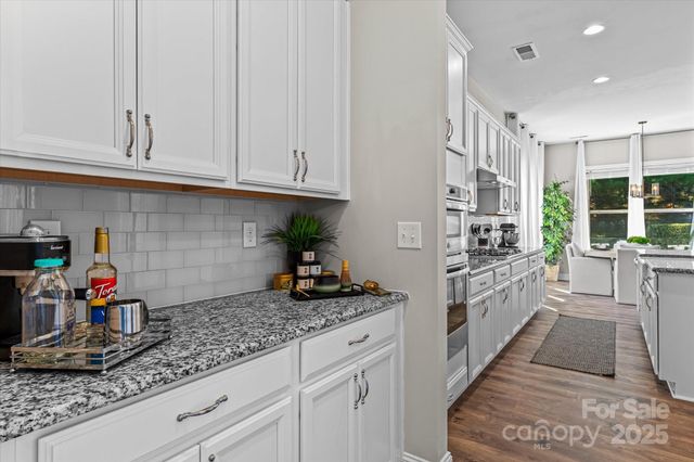 14229 Morningate Street, Huntersville, NC 28078