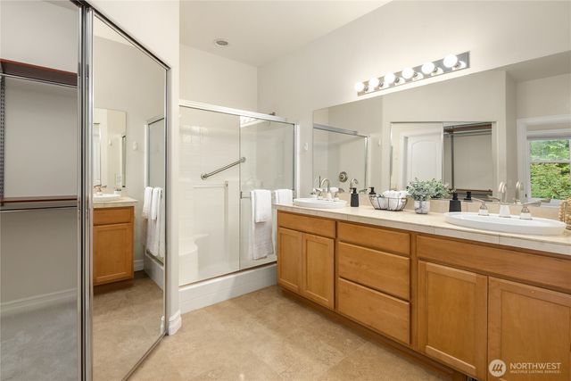 24253 NE Vine Maple Way, Redmond, WA 98053