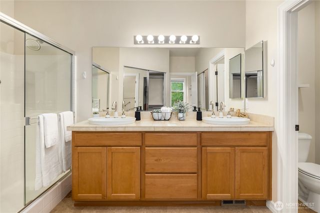 24253 NE Vine Maple Way, Redmond, WA 98053