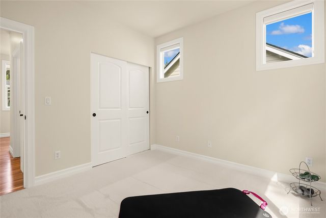 24253 NE Vine Maple Way, Redmond, WA 98053