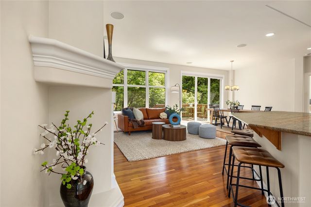 24253 NE Vine Maple Way, Redmond, WA 98053