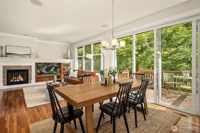 24253 NE Vine Maple Way, Redmond, WA 98053