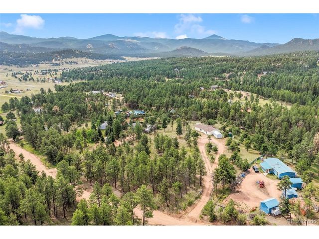 696 Calle De La Nieva, Florissant, CO 80816