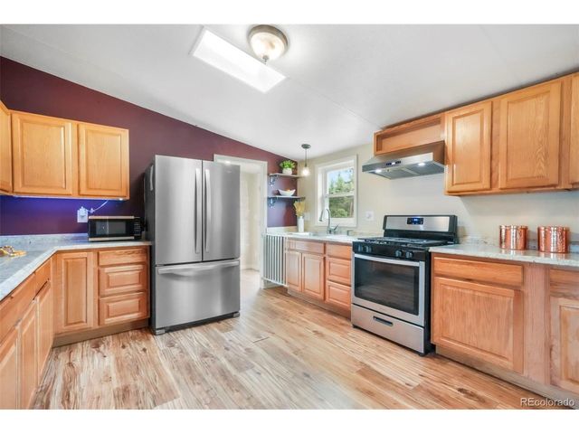 696 Calle De La Nieva, Florissant, CO 80816