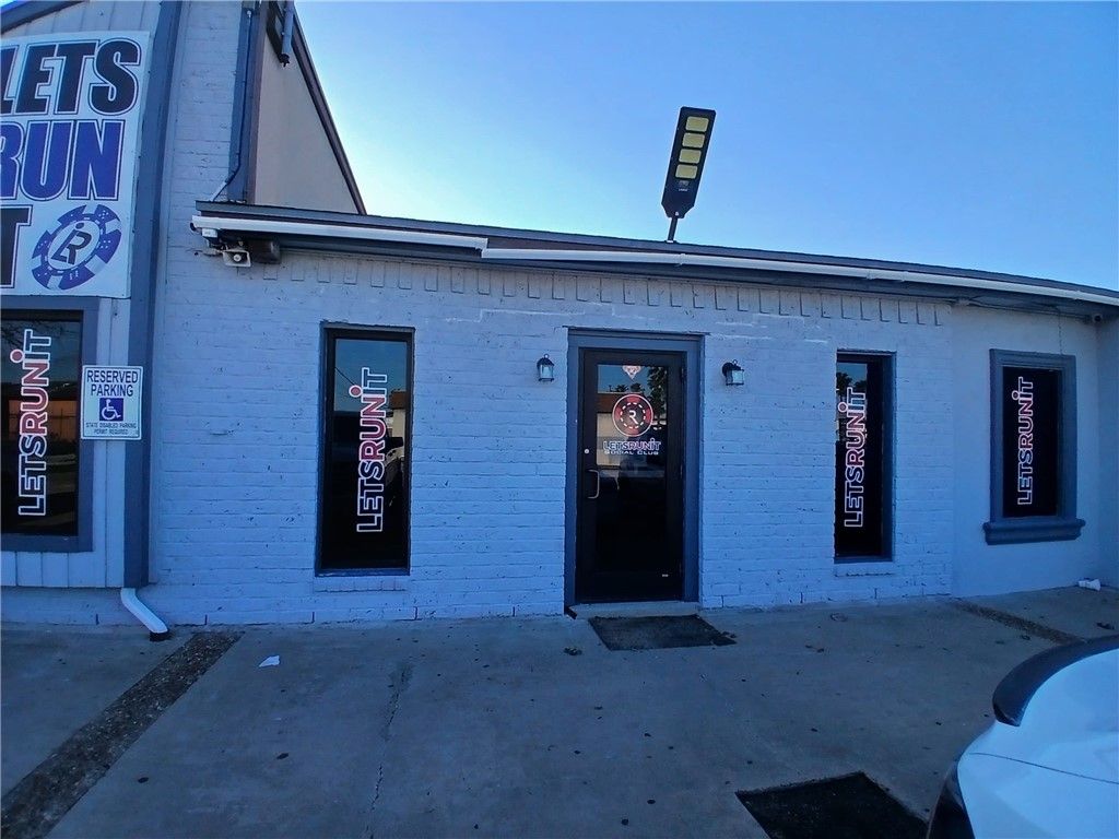 1227-1231 Nile Dr, Corpus Christi, TX 78412 — photo 2