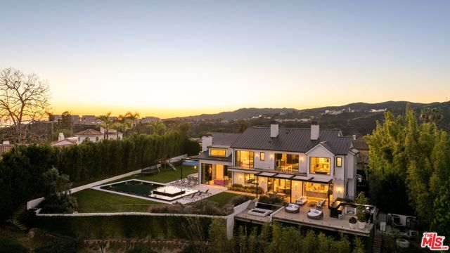 890 Linda Flora Drive, Los Angeles, CA 90049