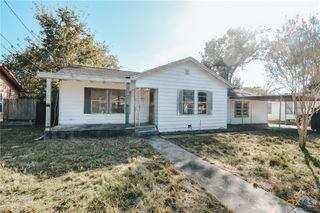 1903 Glendale Street, Victoria, TX 77901