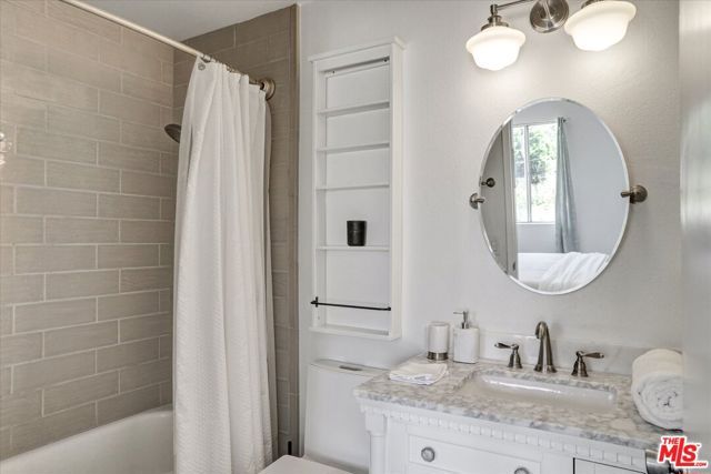 7920 Anise Avenue 1, Los Angeles, CA 90045