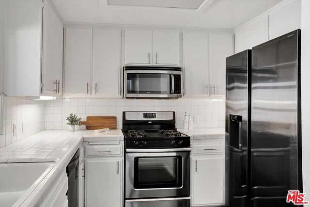 7920 Anise Avenue 1, Los Angeles, CA 90045