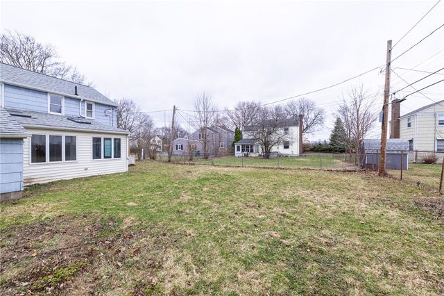 190 Lattimore Road, Rochester, NY 14620