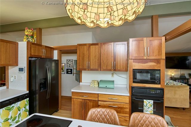 2005 Huber Road, Charleston, WV 25314