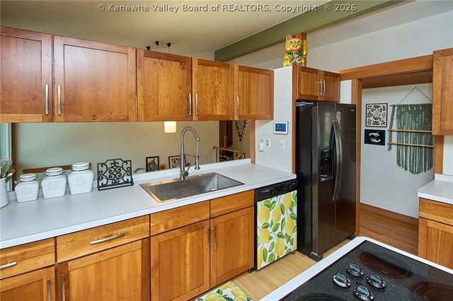 2005 Huber Road, Charleston, WV 25314