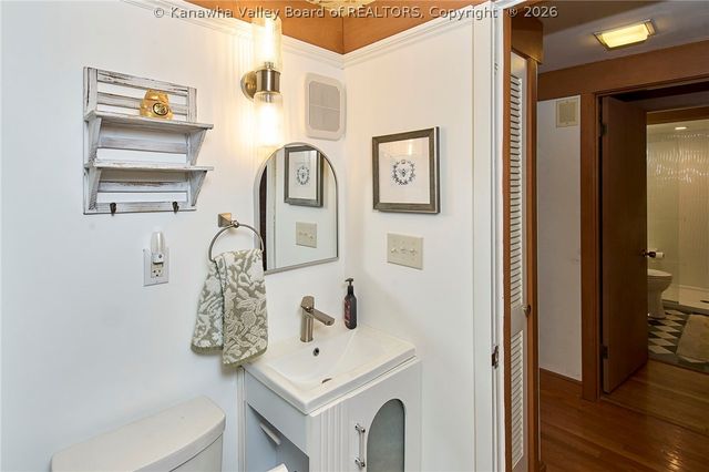 2005 Huber Road, Charleston, WV 25314