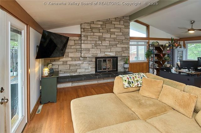 2005 Huber Road, Charleston, WV 25314