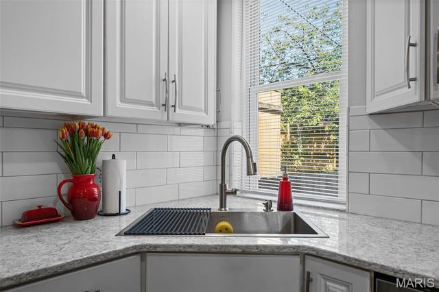 336 N Newstead Avenue, St Louis, MO 63108