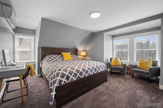 336 N Newstead Avenue, St Louis, MO 63108