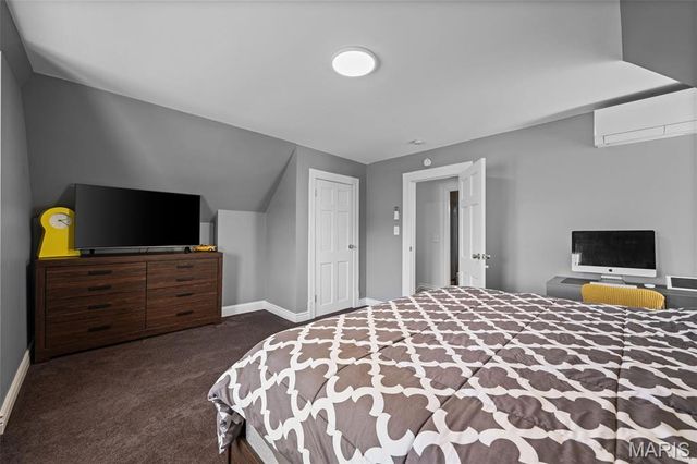 336 N Newstead Avenue, St Louis, MO 63108