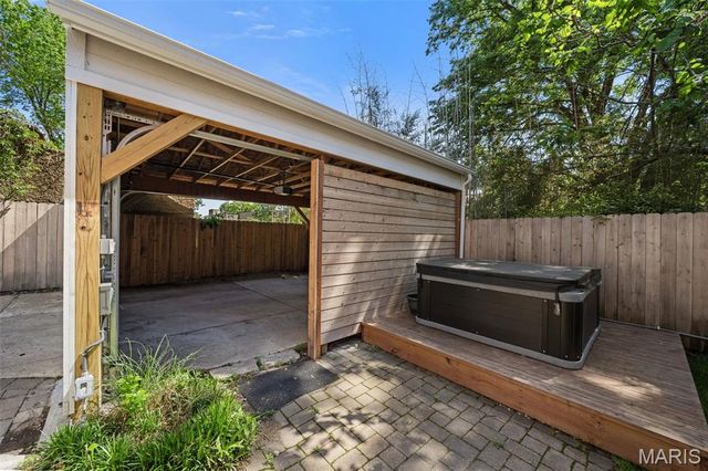 336 N Newstead Avenue, St Louis, MO 63108
