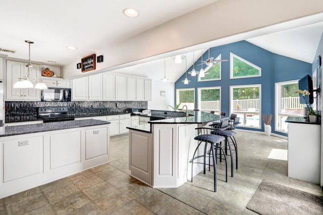 517 BOYER ST, Halifax, PA 17032