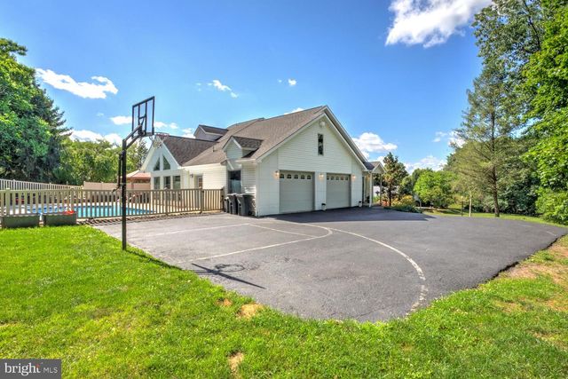 517 BOYER ST, Halifax, PA 17032