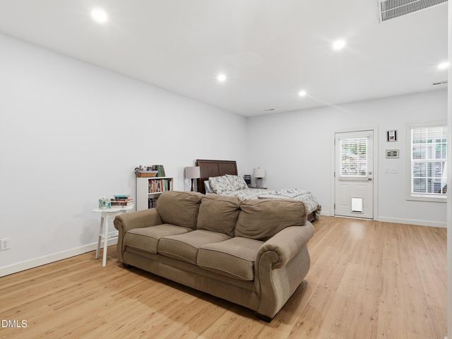 351 Bridgegate Drive, Cary, NC 27519