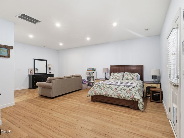 351 Bridgegate Drive, Cary, NC 27519