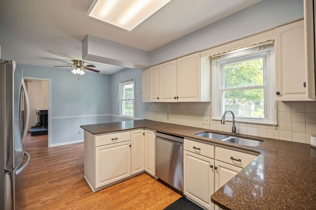 8500 Prairie Avenue, Urbandale, IA 50322