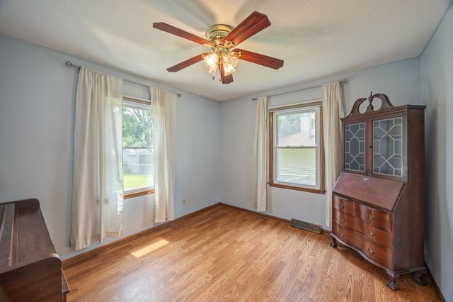 8500 Prairie Avenue, Urbandale, IA 50322