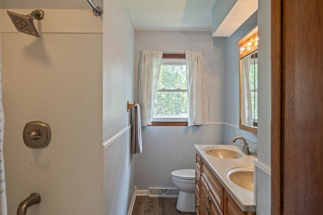 8500 Prairie Avenue, Urbandale, IA 50322